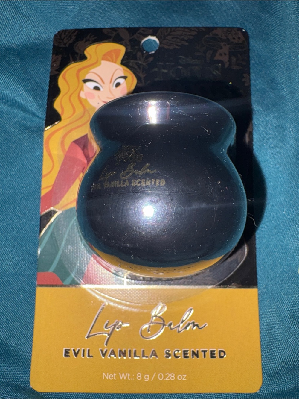 Disney Hocus Pocus Black Cauldron Lip Balm Set w/ faces on lids - Picture 8 of 11